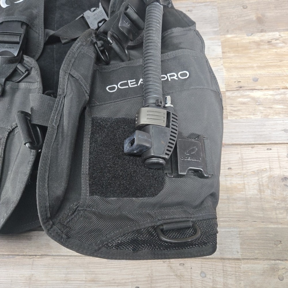 Oceanic ocean Pro Sz Small Diving Vest Quicklock Release