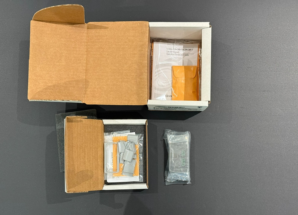 C2N-CBD-GRY-S KIT Gray Keypad