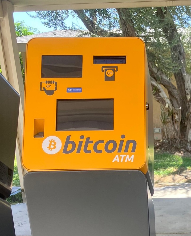 General Bytes atm machine/teller