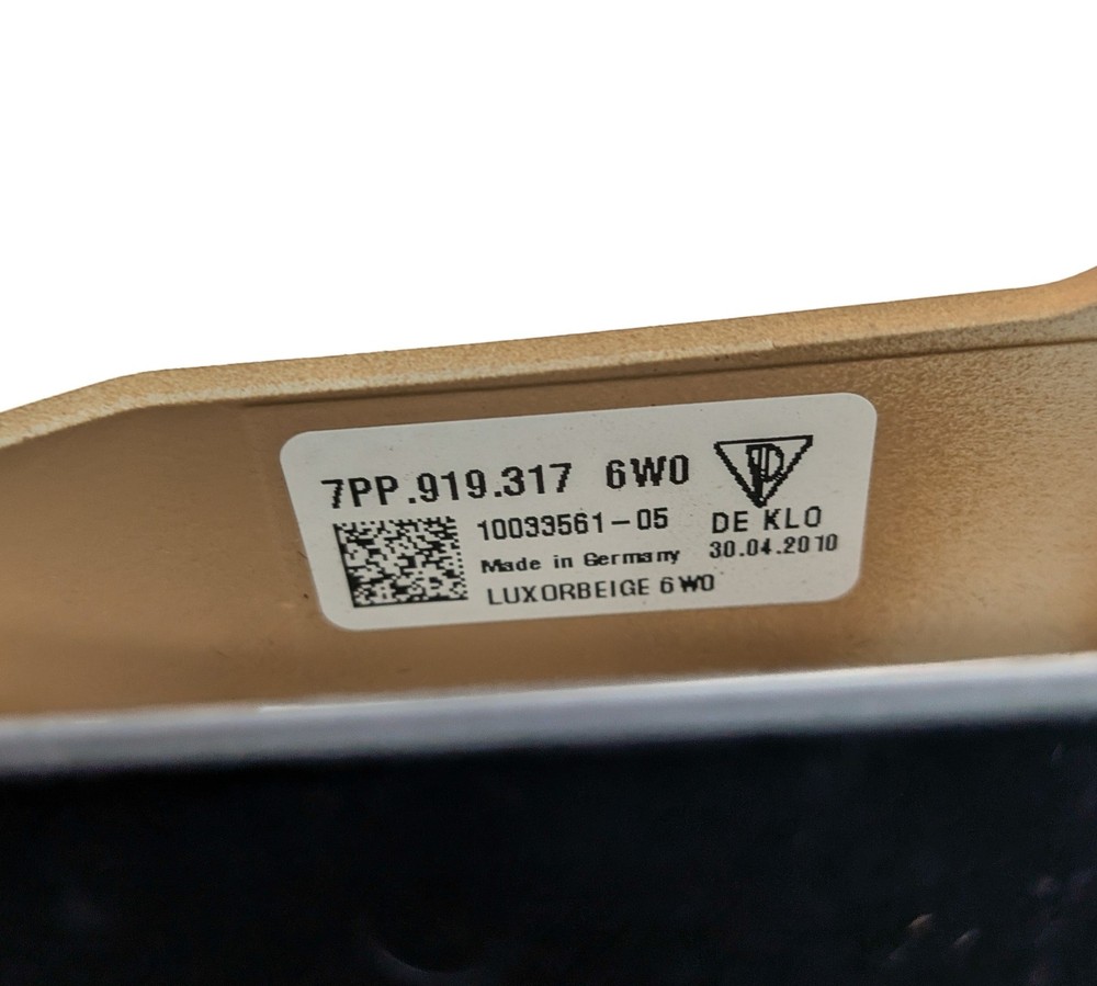 2011 PORSCHE PANAMERA 970 FRONT INTERIOR OVERHEAD DOME MAP READING LIGHT (Beige)