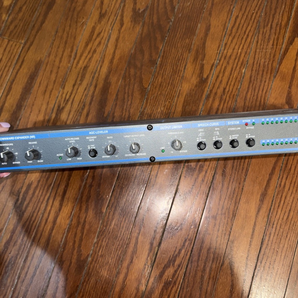 Symetrix 421 AGC Downward Expander Leveler Limiter Rack Mount Tested Powers On
