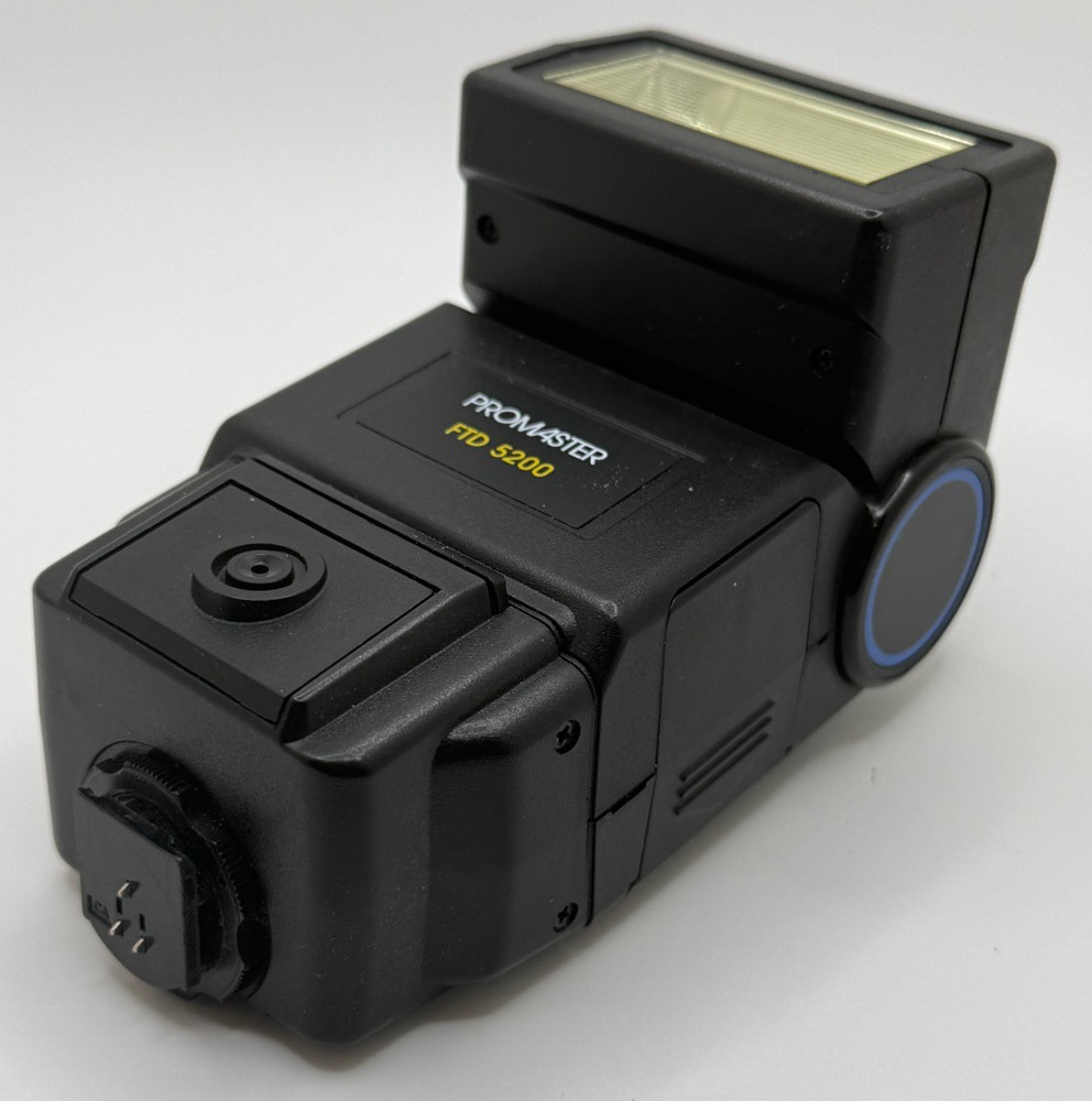 Promaster FTD 5200 Camera Flash - DLSR and Film SLR - Untested