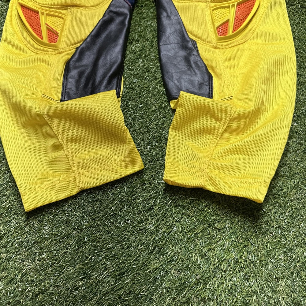 Size 34 Answer Moto Pants