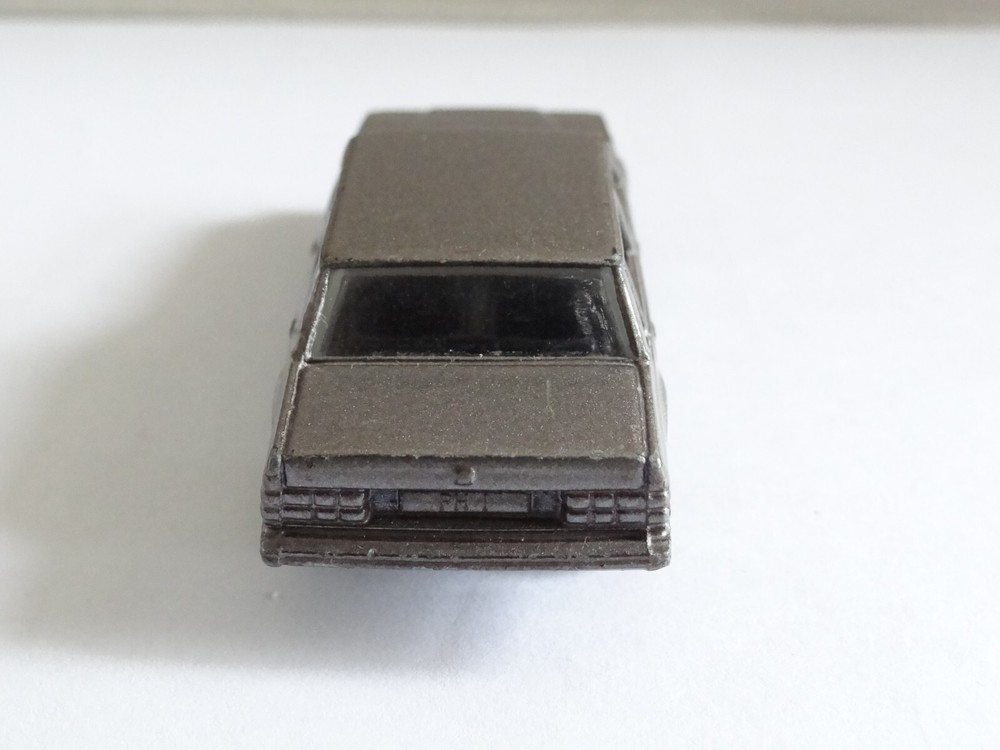corgi volvo 760 saloon