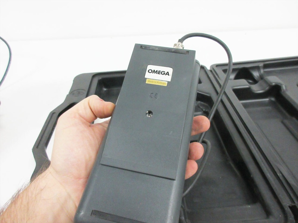 OMEGA CDH-35 WATER-RESISTANT CONDUCTIVITY METER