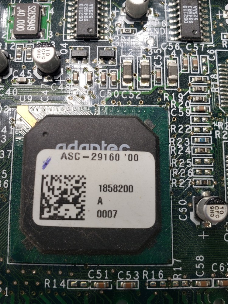 Adaptec SCSI Card 29160 Host Adapter Single Channel Ulta160 SCSI Controller
