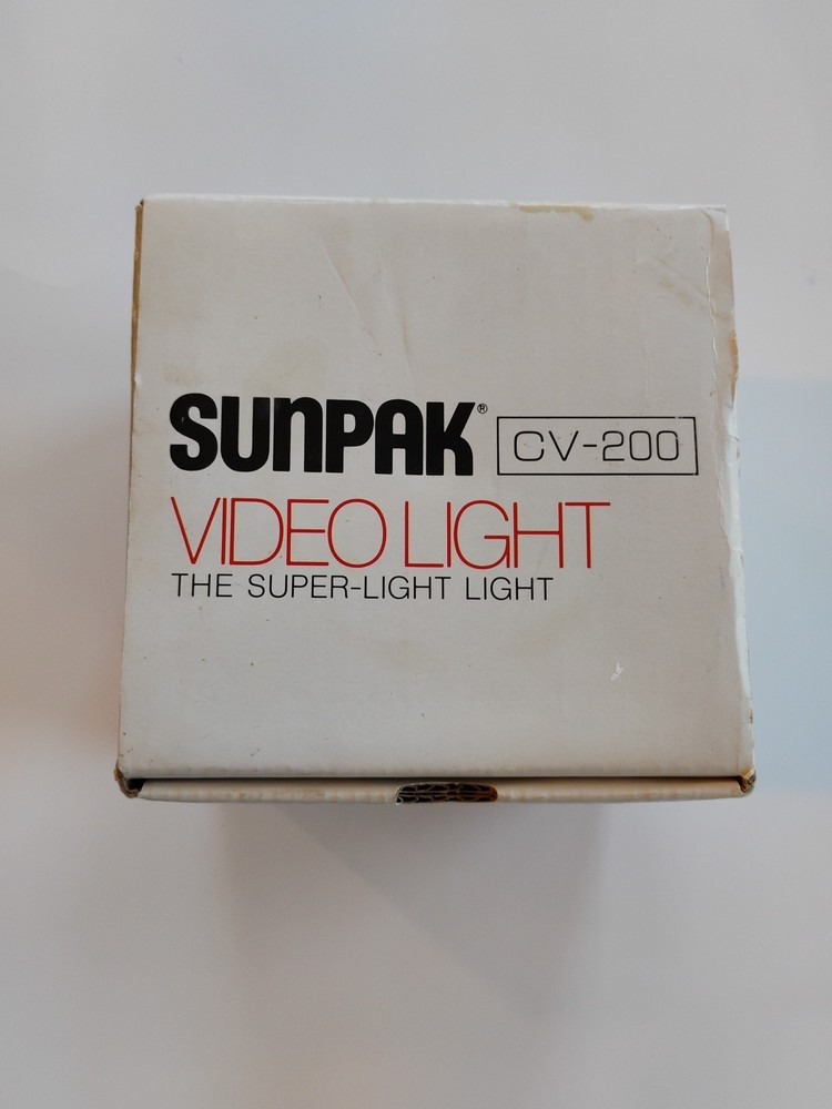 New Open Box Sunpak CV-200 Video Light