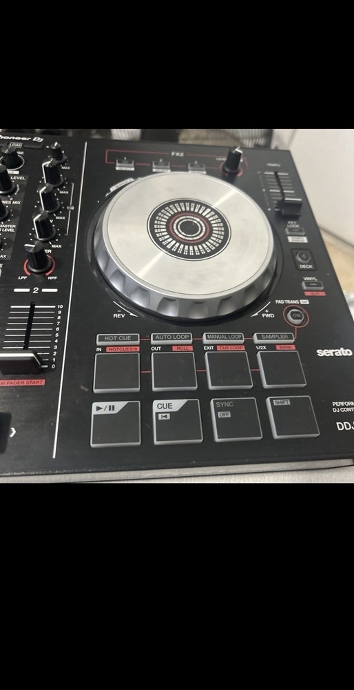 Pioneer DJ DDJ-SB2 Double Deck Controller, 16 Pads, Filter, Loop, Pitch, USB, EQ