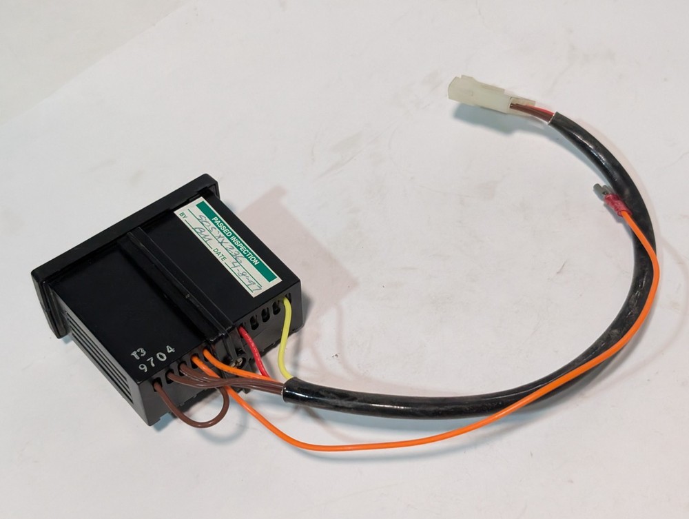 Quantem QT-902 12VAC/DC Single-Step PT100 Digital Heating Thermostat Module