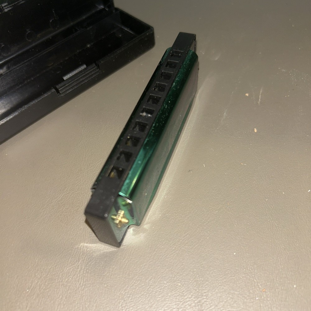 DMTS 10 Hole Harmonica Green With Case