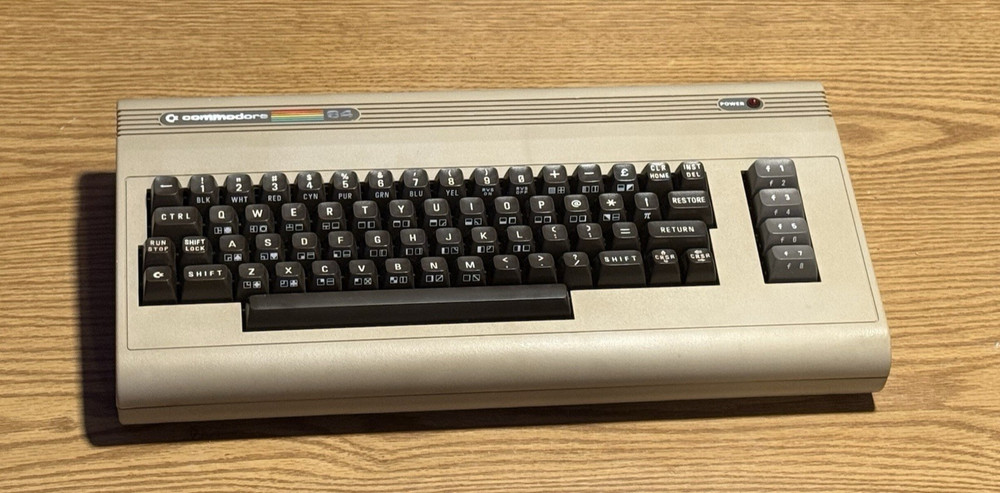 Fully Refurbished Commodore 64 (NTSC) – Recapped, Tested, 30-Day Guarantee