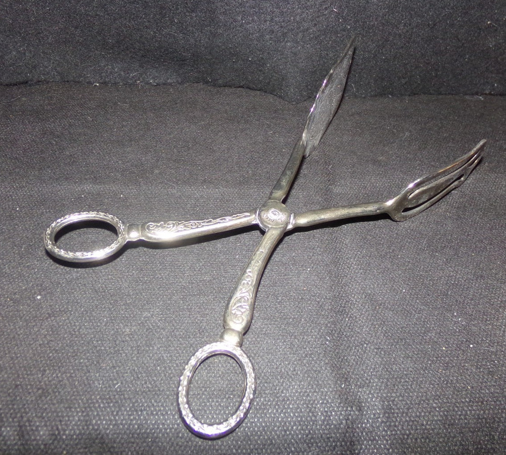 Pie Server Tongs, Silver Plate