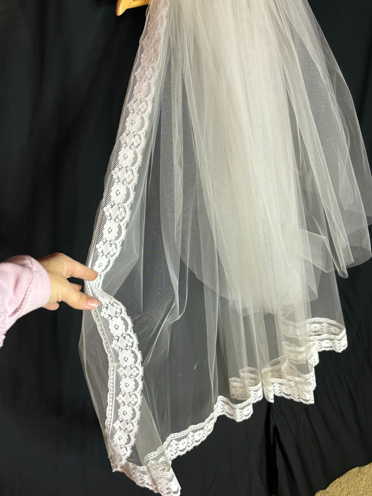 Vintage 70s Off White Headpiece Long Veil Hair Comb Bridal Wedding Fascinator