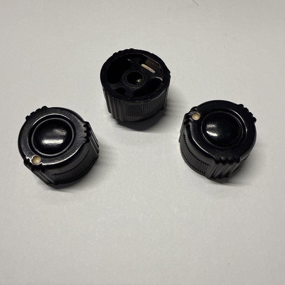 PARASET replica set of 3 knobs