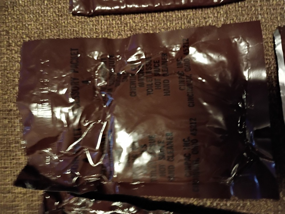 Vintage Vietnam A-Ration Accessory Pack, 5 Total; 1 Pack Crackers