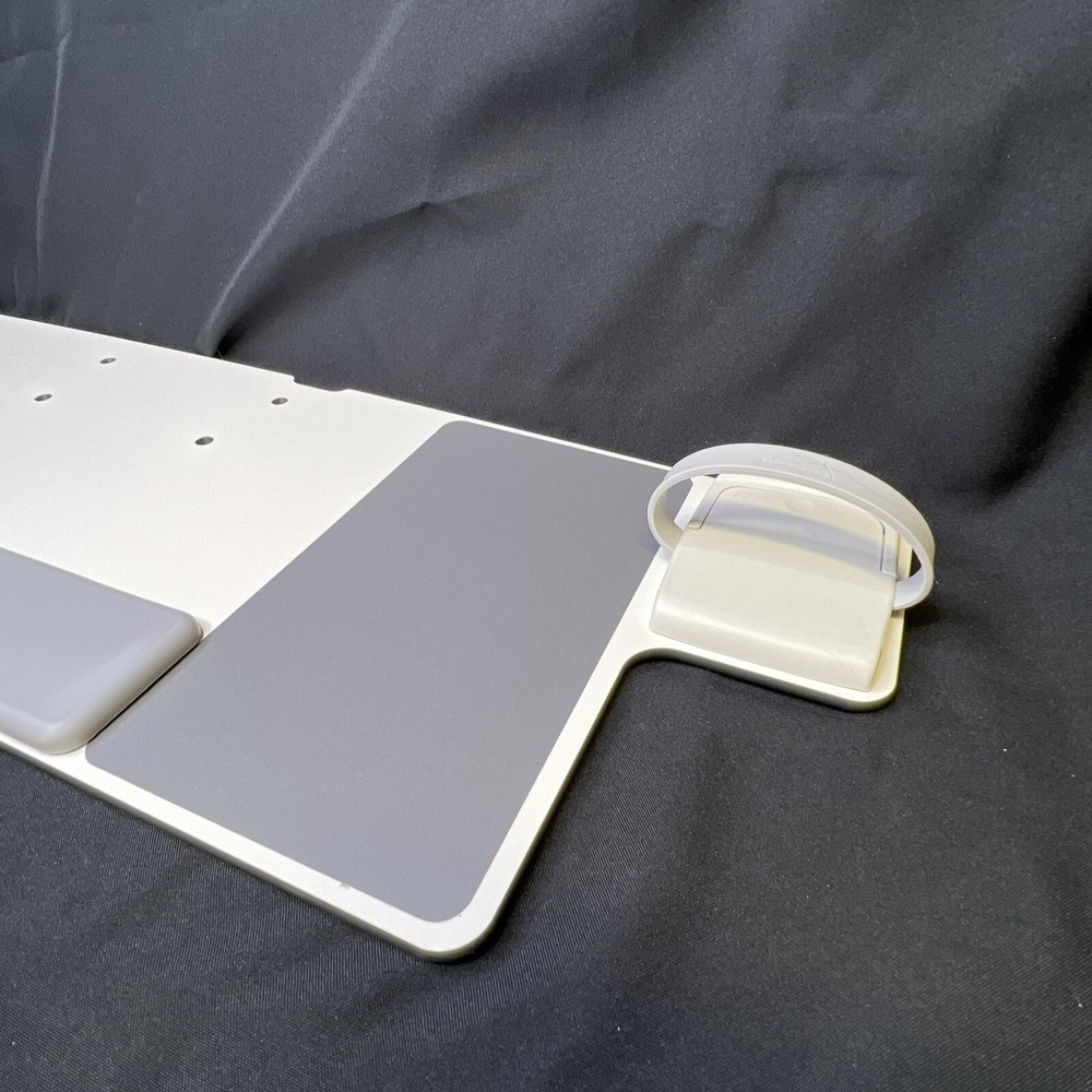 ViewPoint Technology Wall Station • Keyboard Tray • Humanscale • V6SHP