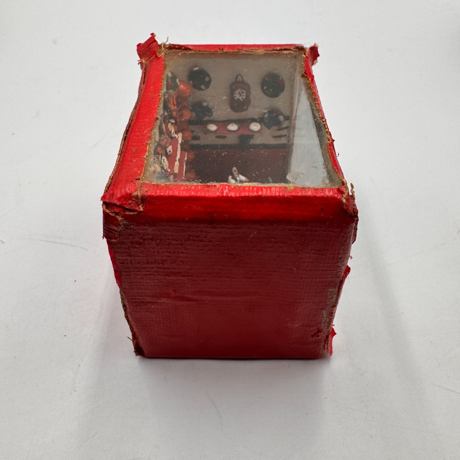 Vintage Handmade Mexican Folk Art Diorama Miniature Kitchen Scene Red Shadowbox