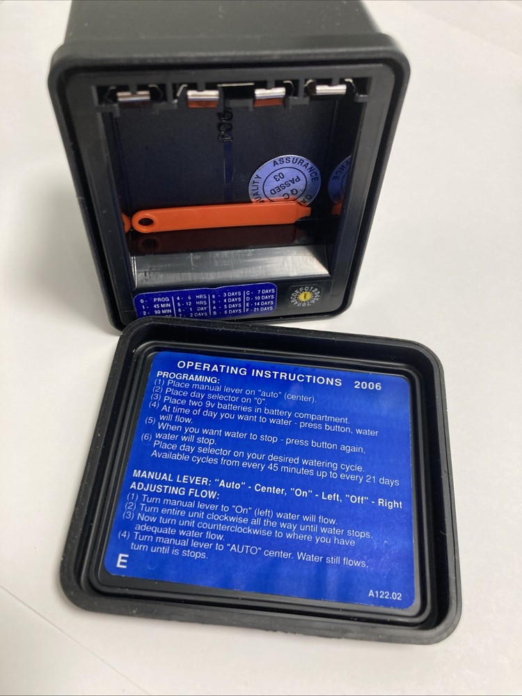 DIG SPRINKLER CONTROLLER THINKER BATTERY POWERD DELUXE PROGRAMMABLE 2006