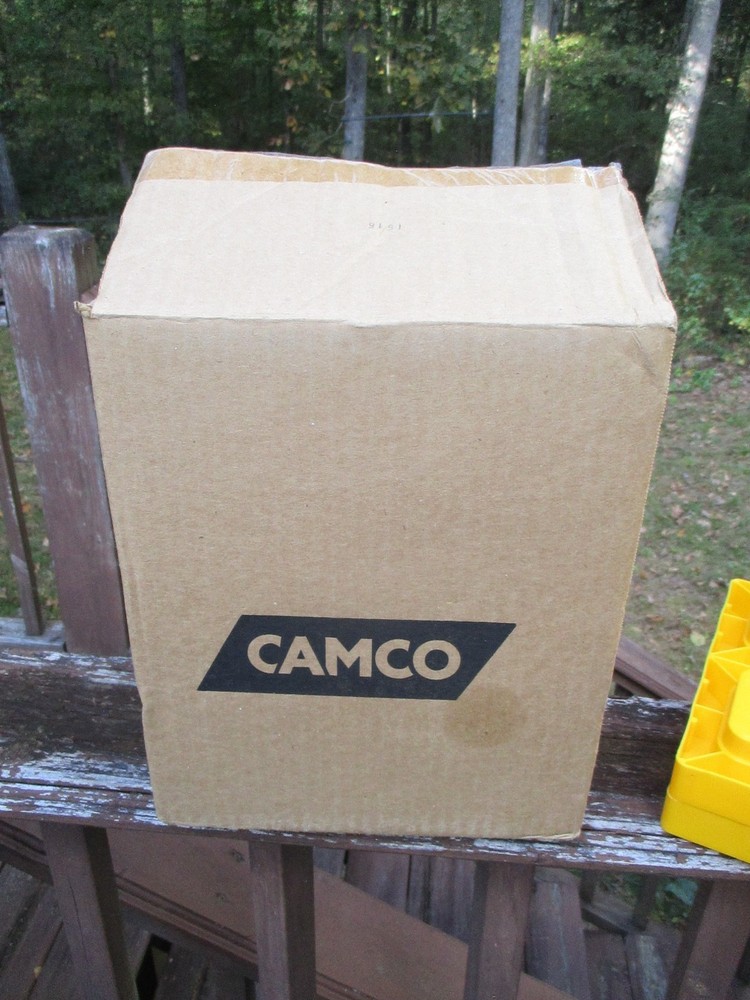 Camco Heavy Duty RV Leveling Blocks Durable Resin Interlocking Blocks Stack (10)