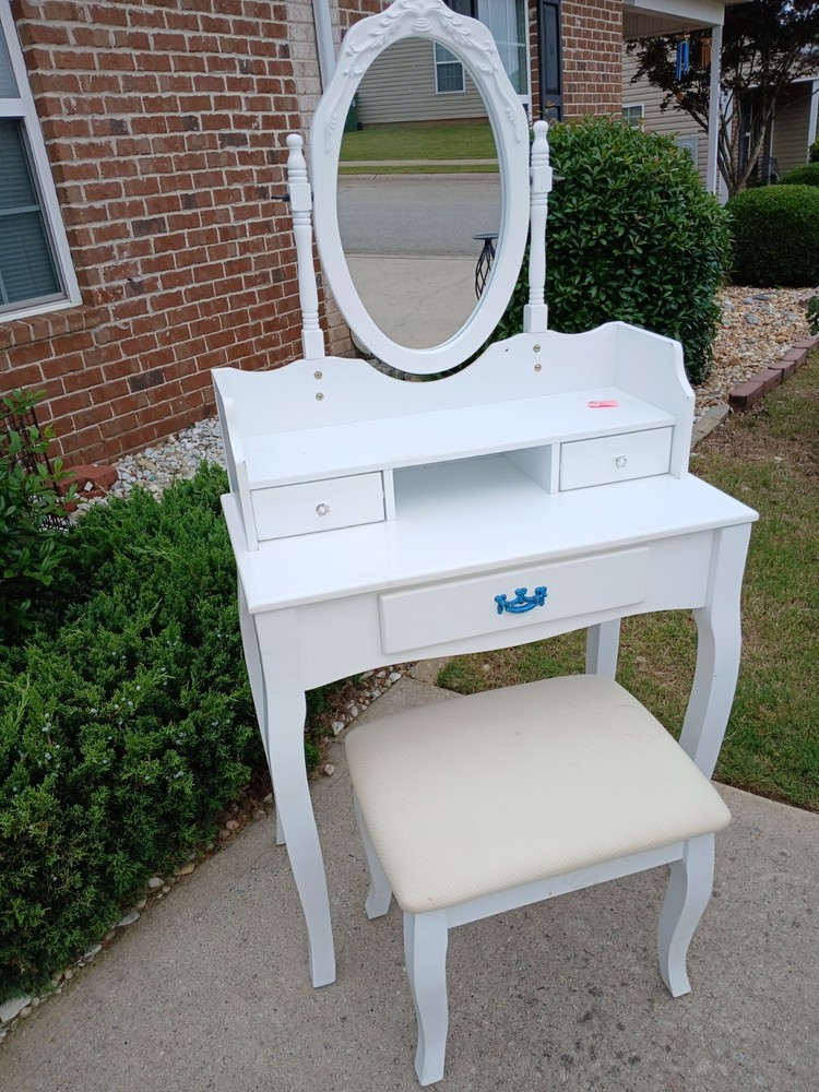 Make Up Table, Wine Rack, Cricket, Igloo Mini Fridge.
