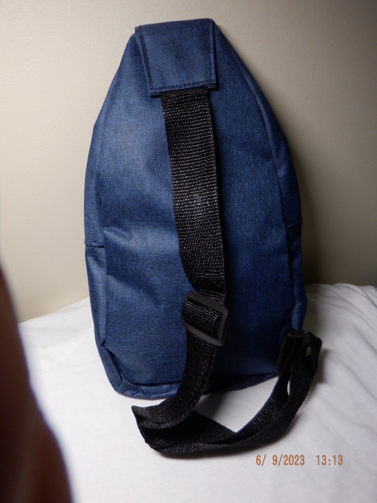 BACPACK, SINGLE STRAP CARRY-ALL BAG