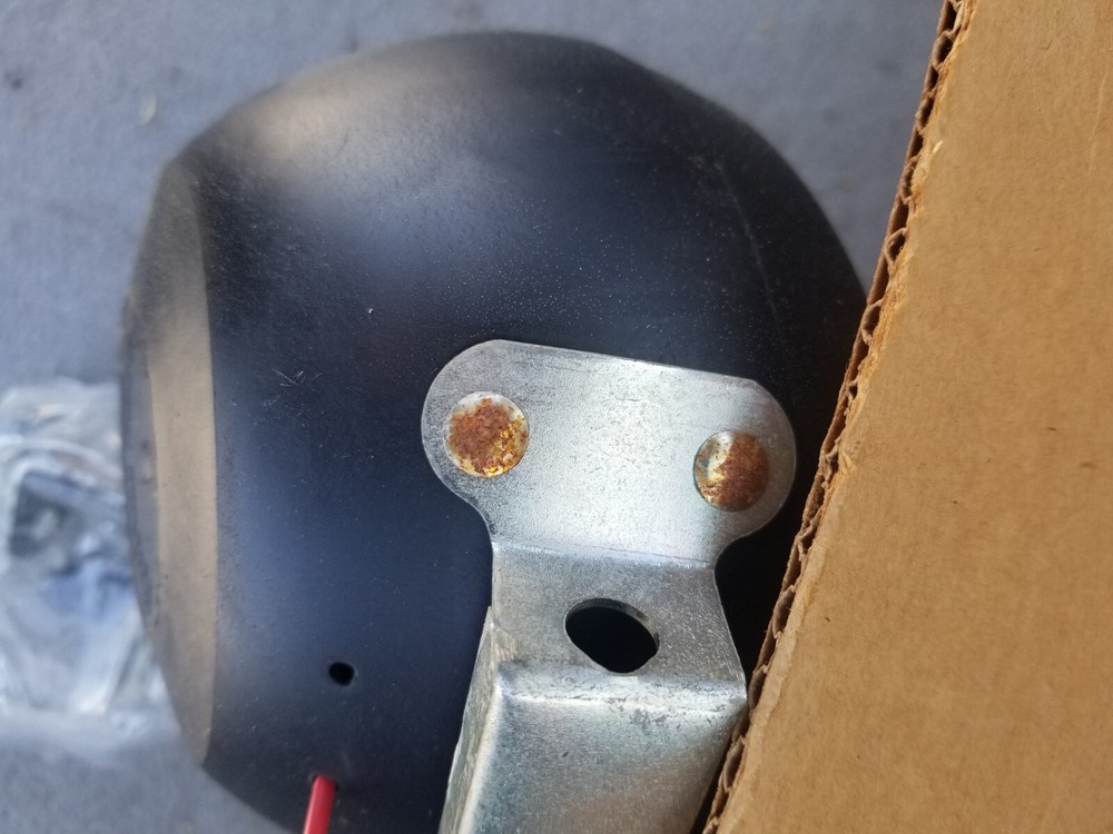 SIGNAL STAT 630H, 6" STUD MOUNT HOUSING WITH HARDWARE