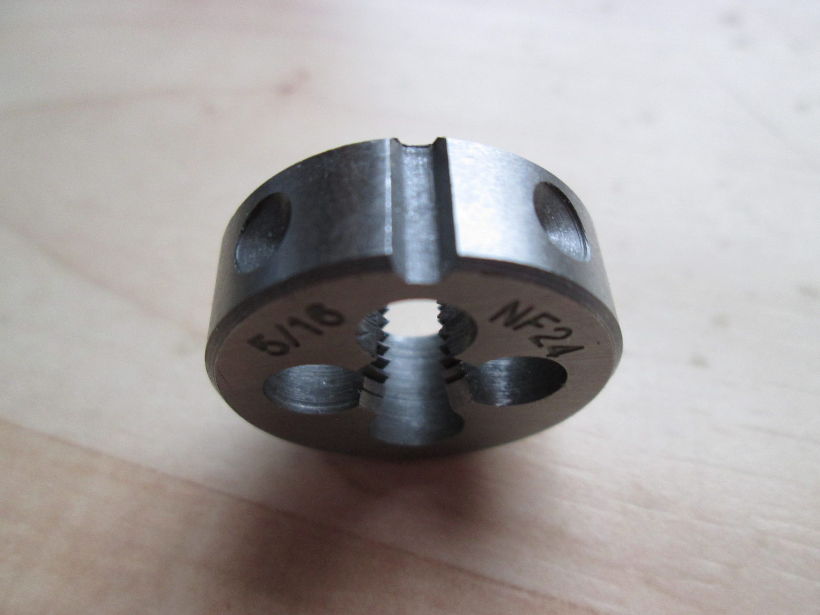 NEW 5/16" 5/16"-24 5/16"-NF24 SAE Die HSS Steel Die, Hand Threading #T16EK