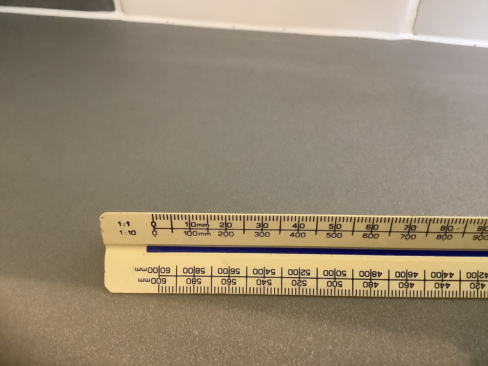 Vintage Blundell Harling Triangular Architects / Engineers Metric Scale Rule