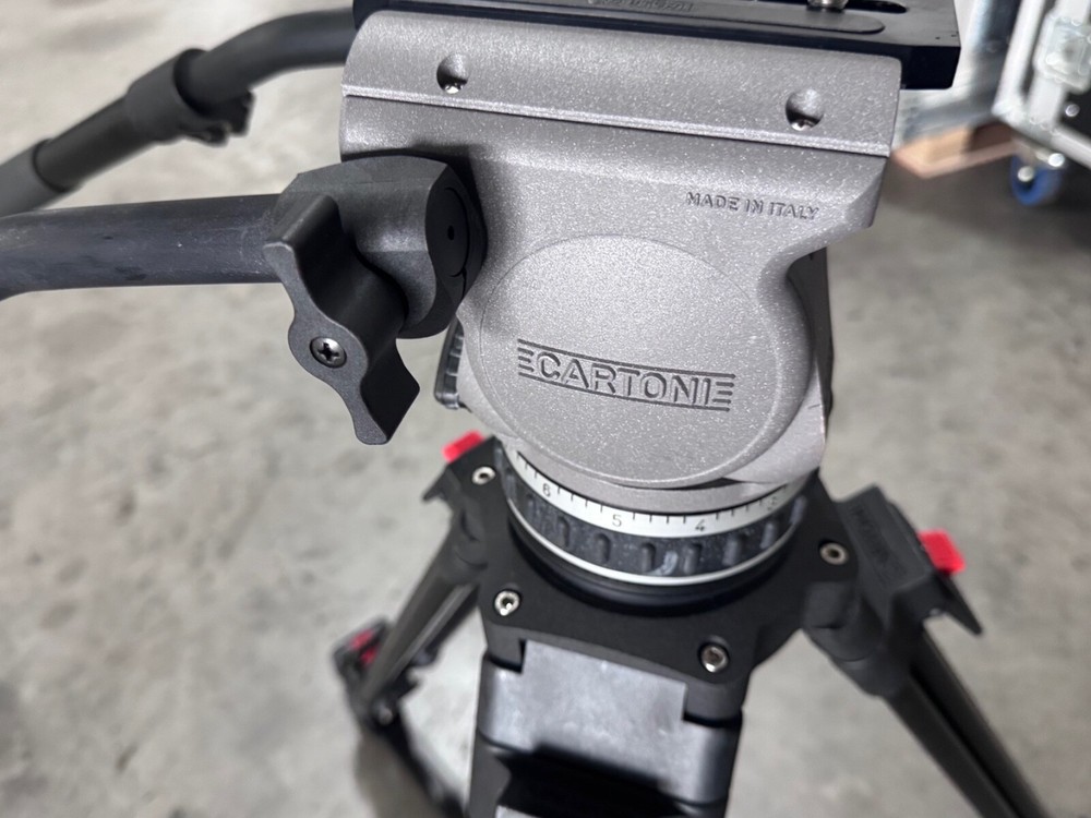 Cartoni Laser Tripod System