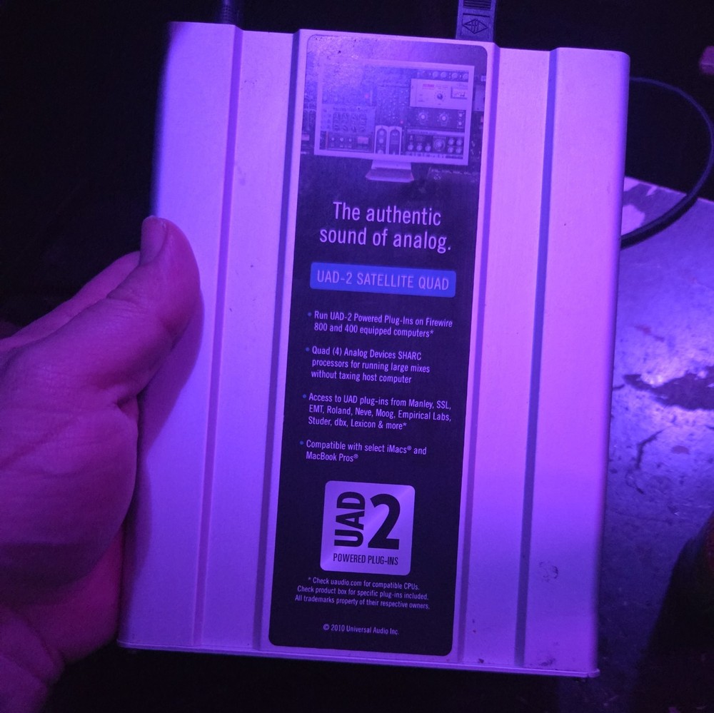 Universal Audio UAD-2 Satellite Quad Core Firewire DSP Accelerator