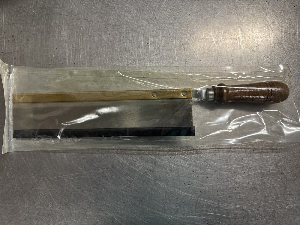 Professional Quality Two Cherries Germany Saw