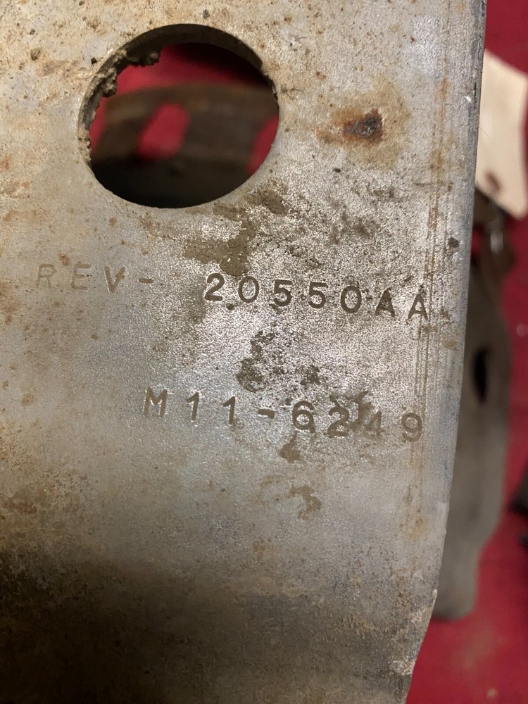 PACCAR M11-6249 -Diesel Particulate Filter (DPF) Cradle Bracket, MOUNT