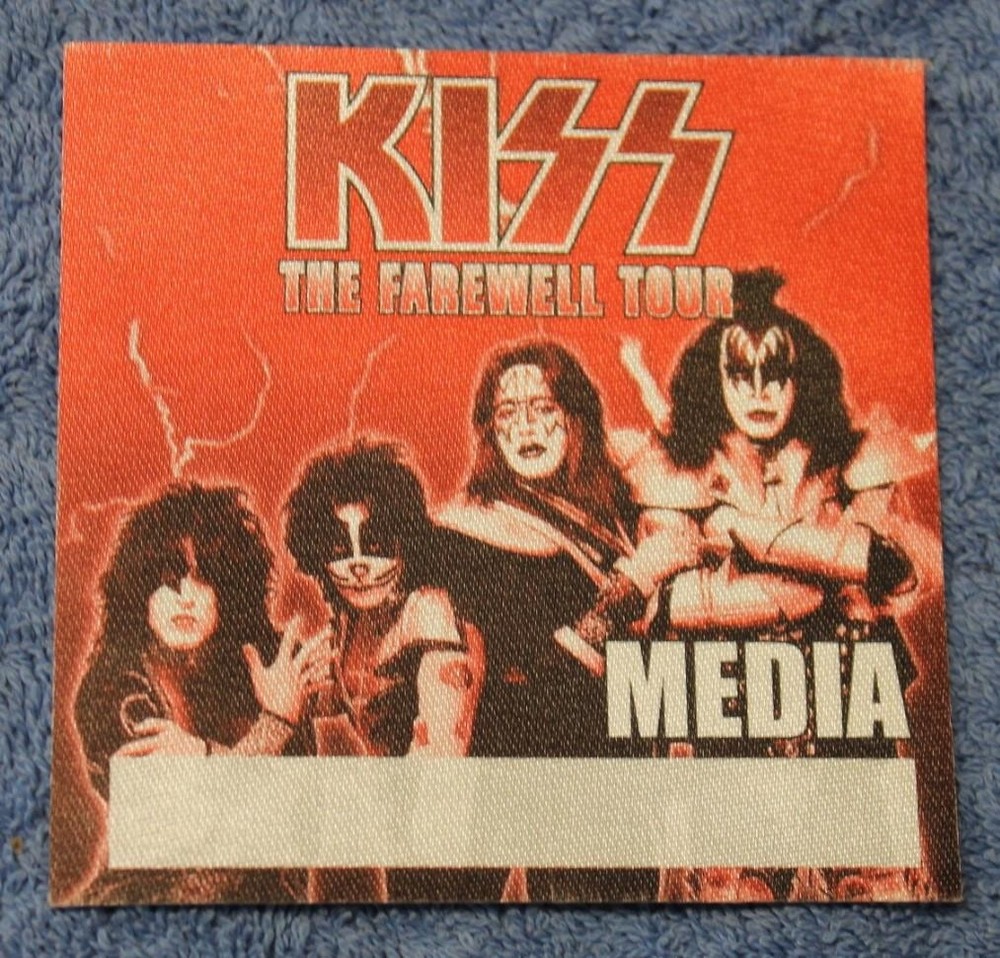 Vintage & Genuine KISS FAREWELL TOUR PERRI Satin Backstage Pass MEDIA RED
