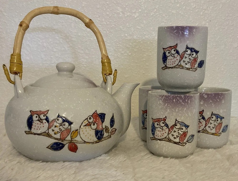 4 Teacups Colorful Owl Porcelain READ DESCRIPTION