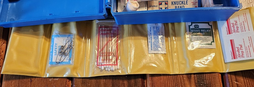 Vintage First Aid Kit 80's Comprehensive Pak