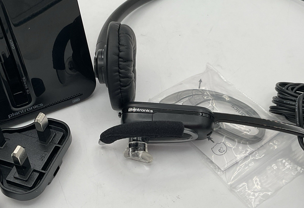 Plantronics C054A Wireless Headset System DECT COMPLETE CLEAN Fast Free Shipping