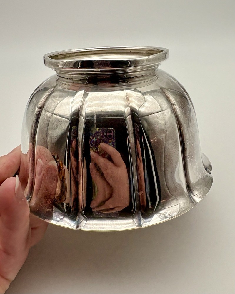 Vintage Crescent Silverware Co. MCM Silver-plate Fluted Bowl Footed Shiny Classy