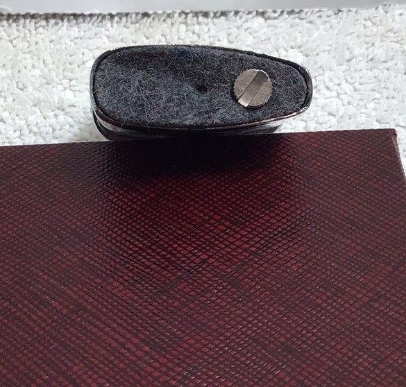 Vintage Ronson typhoon lighter in original box == Untested ==