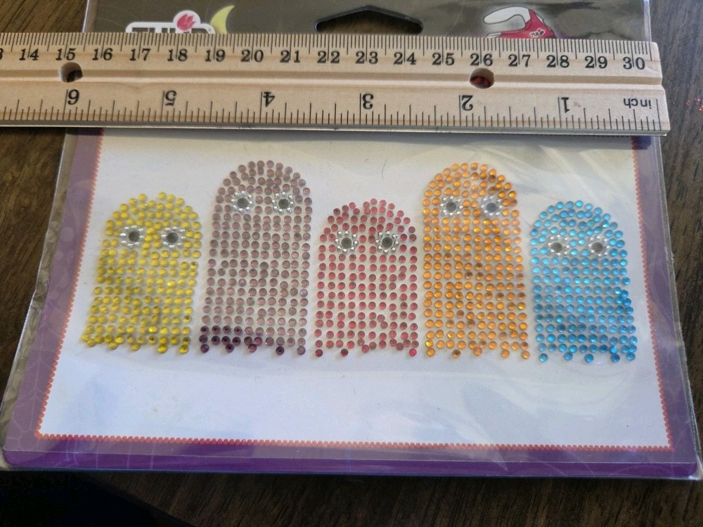 Tulip Iron-on Design Colorful Ghosts