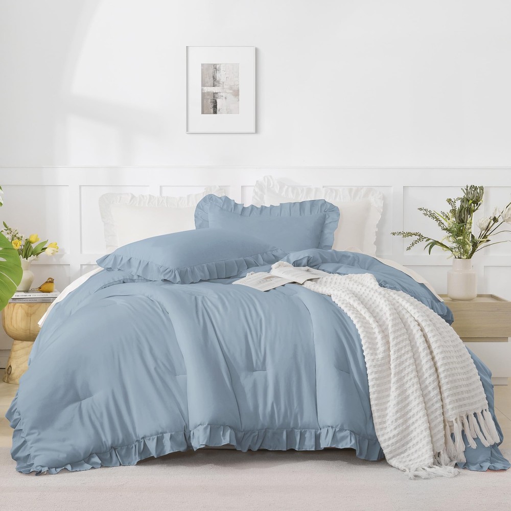 Andency Grayish Blue Full Size Comforter (79"x90"),