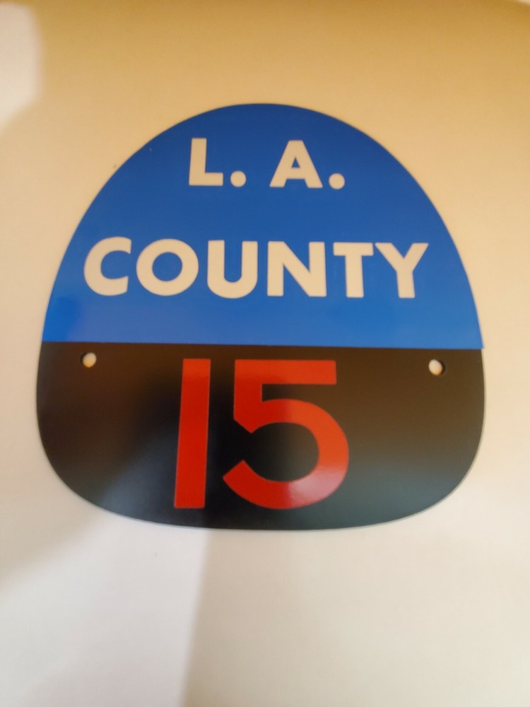 LA COUNTY 15  FIRE HELMET SHIELD