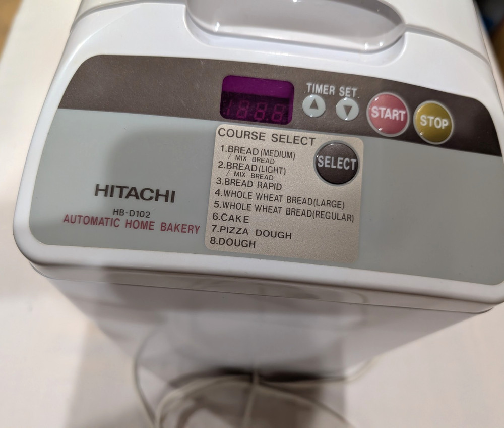 Hitachi Automatic Bread Maker Machine HB-D102 | Tested | Missing Paddle