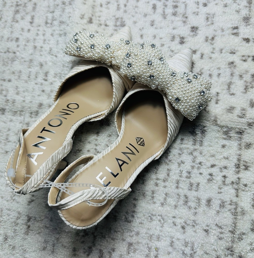 ANTONIO MELANI Ivory Beaded Pointed-Toe Slingback Heel