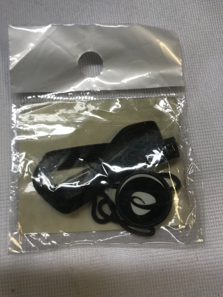 Pearstone Cap Keeper Plus Lens Cap Leash Holder BU0910