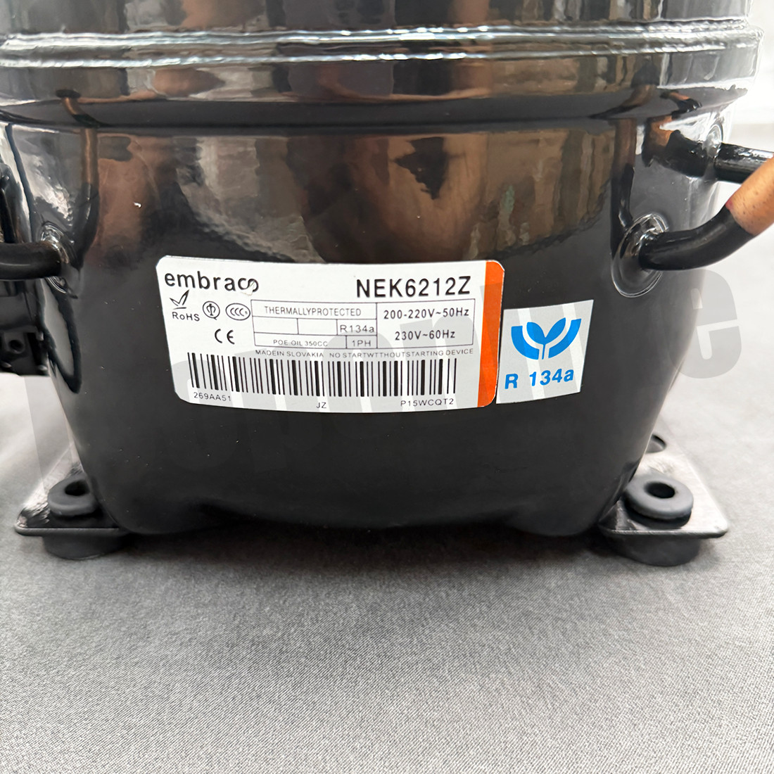 Brabd New NEK6212Z R134 for Refrigerator freezer compressor 220-220V 50Hz 1PH