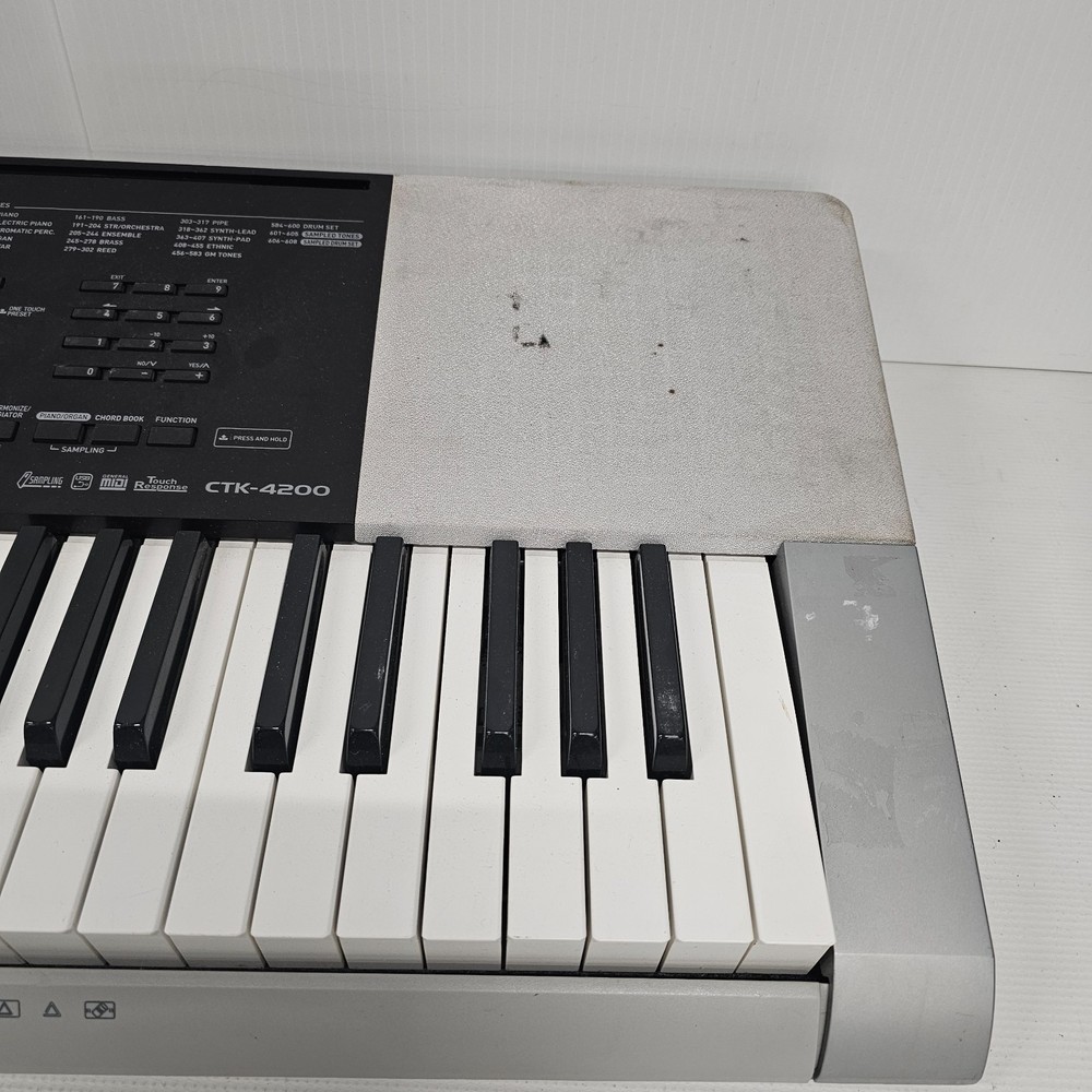 Casio Beginner Friendly MIDI Electric Keyboard 61 Keys CTK-4200