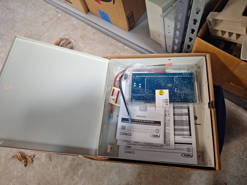 DSC PowerSeries NEO Security System Control Panel | HS2064NKCP01