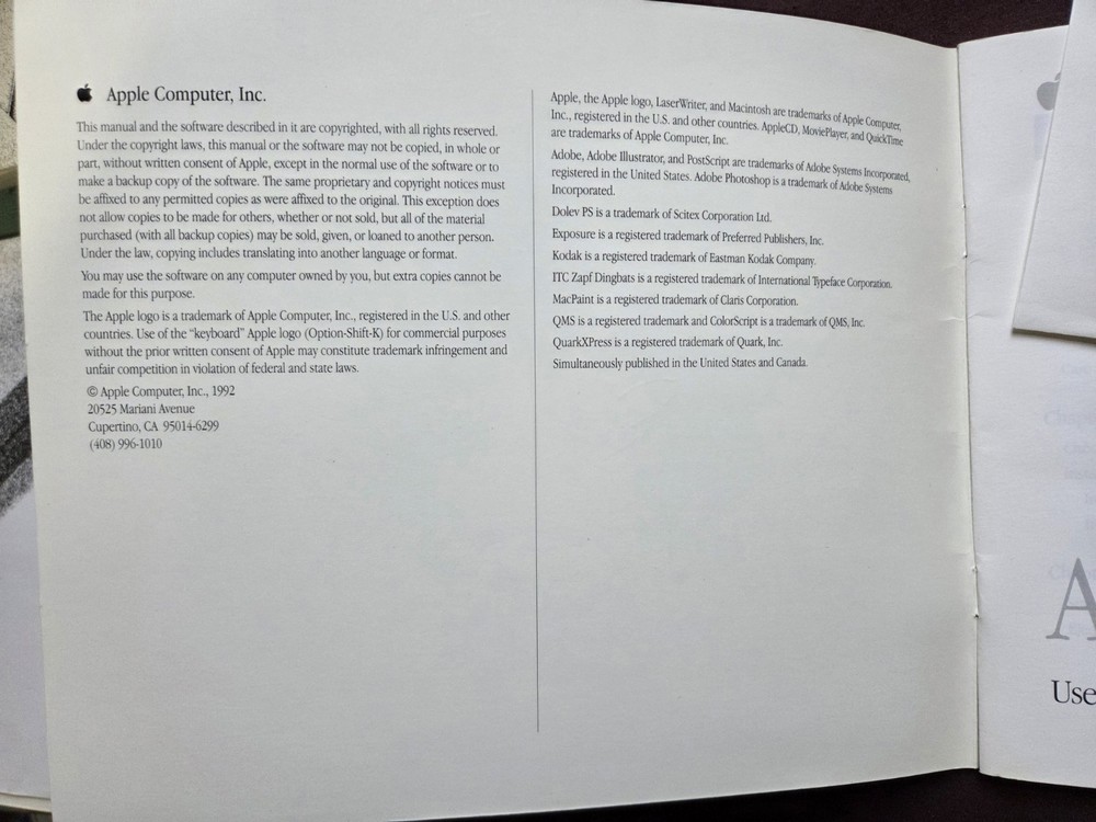 AppleCD300i User's Guide