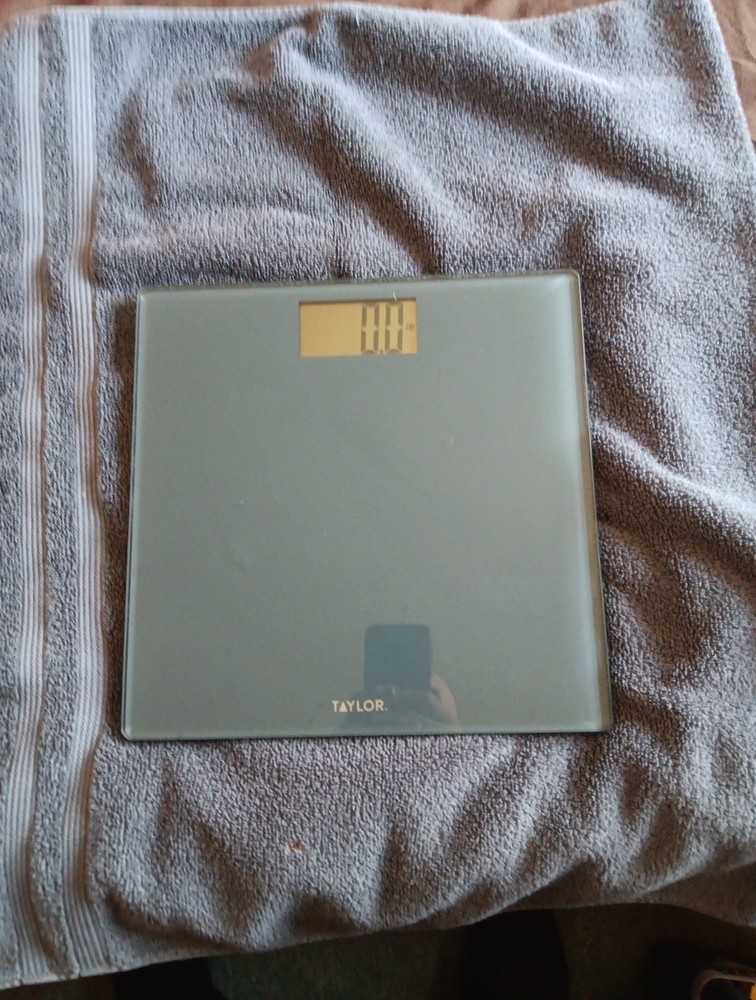 Digital Bathroom Scale New Great Condition