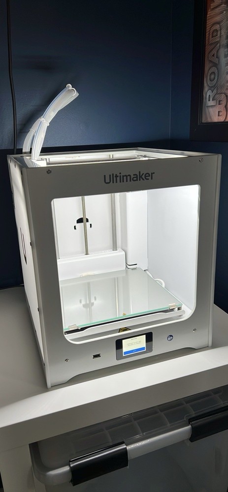 Ultimaker 2+ Connect 3D Printer 2.85mm